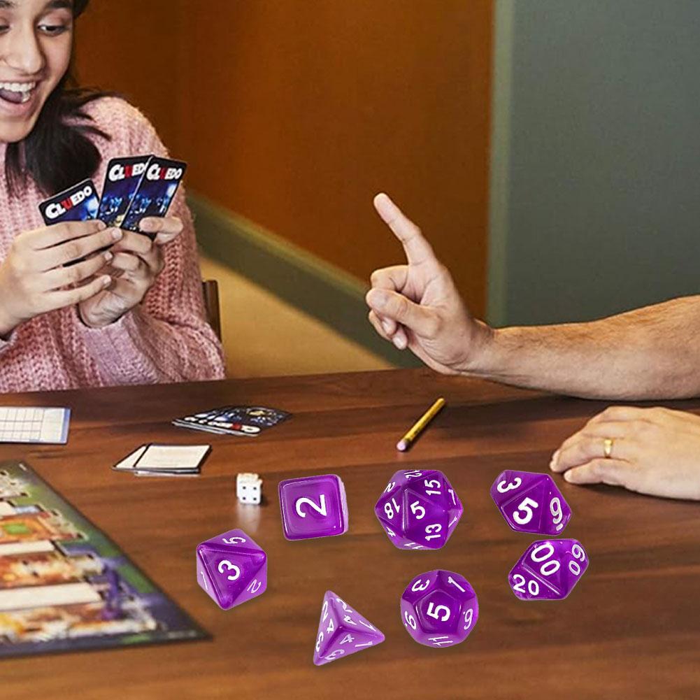 7 Pcs of New Single Color Dice - Board Game Font 评论和价格